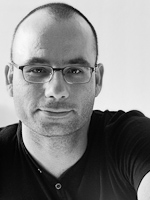 Tino Weinkauf